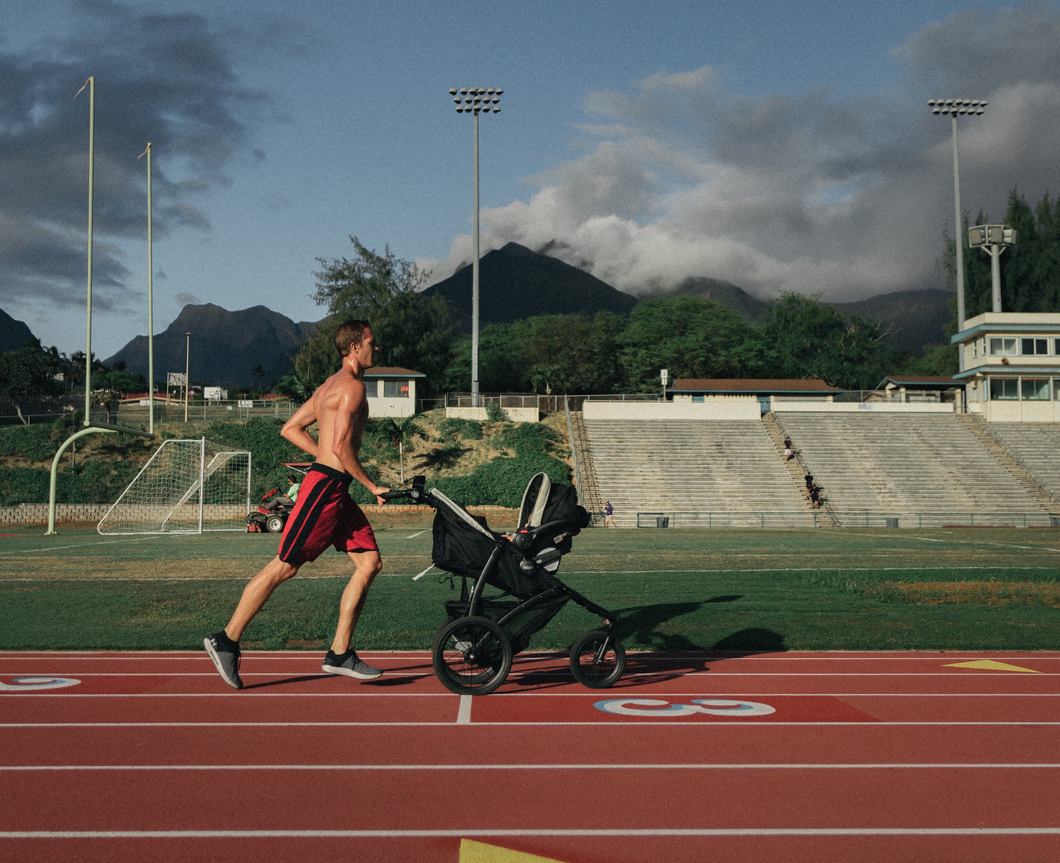 Running with a Stroller: Tips and Tricks for the Active Dad