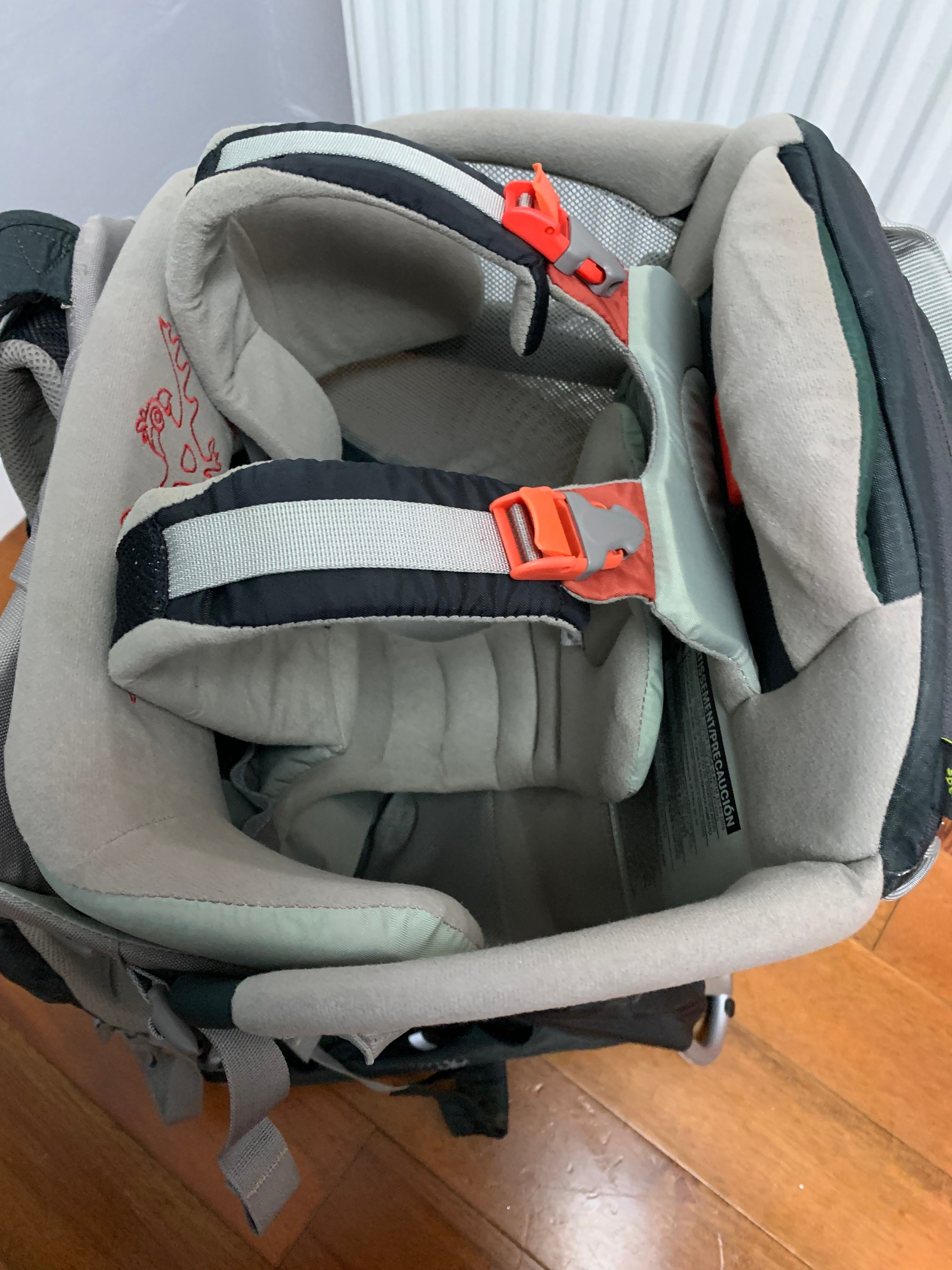 Osprey Poco Child Carrier - All-Terrain, Integrated Sunshade & Rain Cover, Great