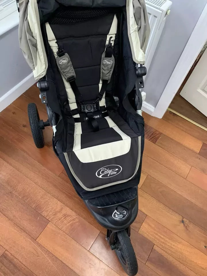 Baby Jogger Elite Running Jogging buggy Pram Footmuff RRP £600