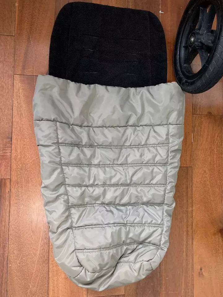 Baby Jogger Elite Running Jogging buggy Pram Footmuff RRP £600